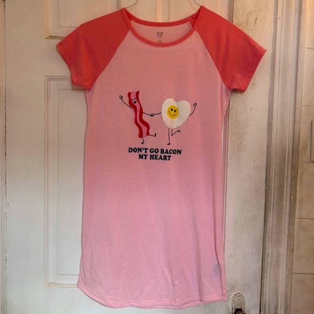 Gap girls bacon and eggs nightgown in size 12